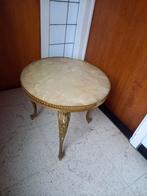 Tafeltje met marmeren blad. 45 cm hoog, 46 cm doorsnede, Enlèvement