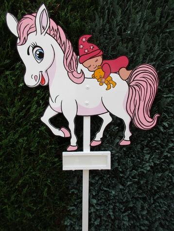 Leuk geboortebord o.a. roze paardje en baby beschikbaar voor biedingen