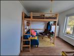 Hoogslaper 140x200 in kwalitatief hout, Huis en Inrichting, Ophalen, Zo goed als nieuw, Twijfelaar
