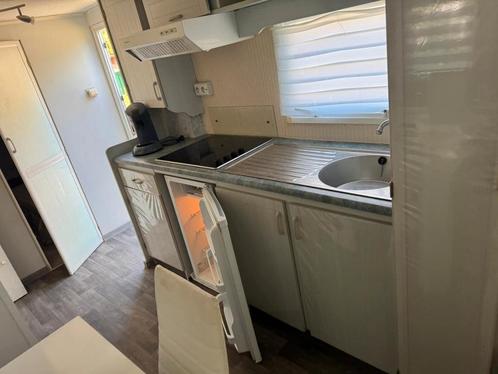 Loue caravane résidentiel avec domicile, Immo, Appartementen en Studio's te huur