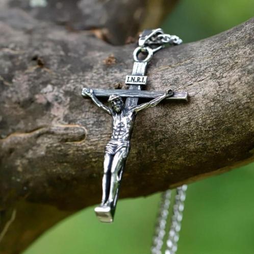 Jezus kruis, Handtassen en Accessoires, Kettinghangers, Nieuw, Overige materialen, Zilver, Kruis of Symbool, Verzenden