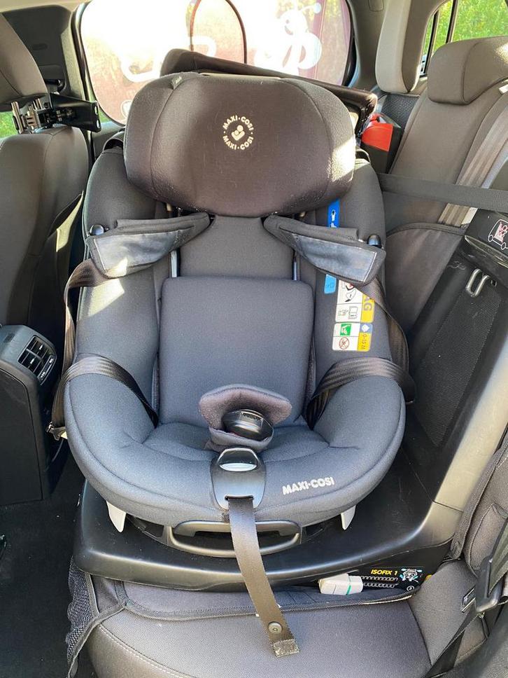 Maxi-Cosi AxissFix met aeromoov air layer, Kinderen en Baby's, Autostoeltjes, Zo goed als nieuw, Maxi-Cosi, Isofix, Ophalen