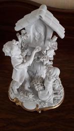 Decoratiestuk in mooi wit Italiaans porselein, Ophalen