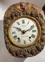 Antieke klok ,, Enlèvement