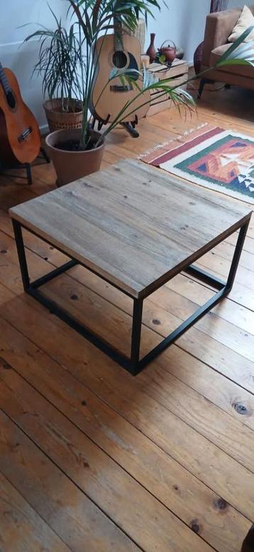 Table basse/base de table industrielle, Maison & Meubles, Tables | Tables de salon, Moins de 50 cm, 50 à 100 cm, Enlèvement, 50 à 100 cm