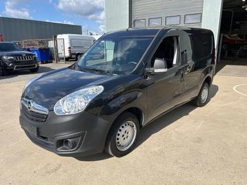 Opel Combo 1.3 dci met airco zie foto's top aanbieding beschikbaar voor biedingen