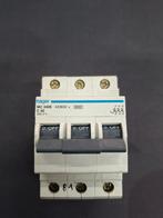 Hager MC340E, Ophalen of Verzenden, Gebruikt