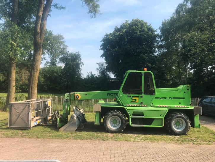 Merlo 30.16 EV roterende verreiker met aanbouwdelen, Zakelijke goederen, Machines en Bouw | Liften, Steigers en Ladders, Ophalen of Verzenden