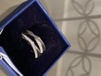 Swarovski ring, Handtassen en Accessoires, Ringen, Met kristal, Dame, Zo goed als nieuw, Zilver