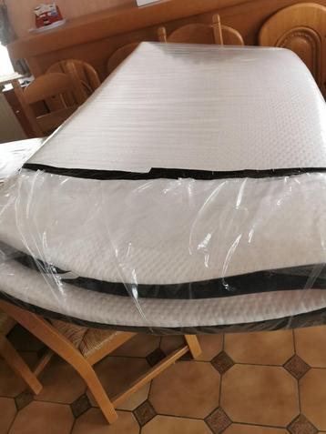 Topper bed 1,60m op 2,00m, beschikbaar voor biedingen