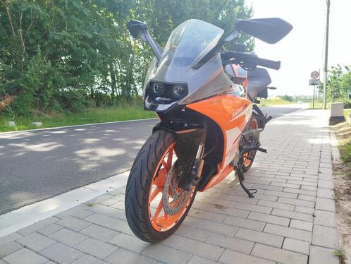 KTM RC125 bj. 2018, Motoren, Motoren | KTM, Particulier, Sport, 11 kW of minder, 1 cilinder, Minimaal motorrijbewijs A1, ABS, Handvatverwarming