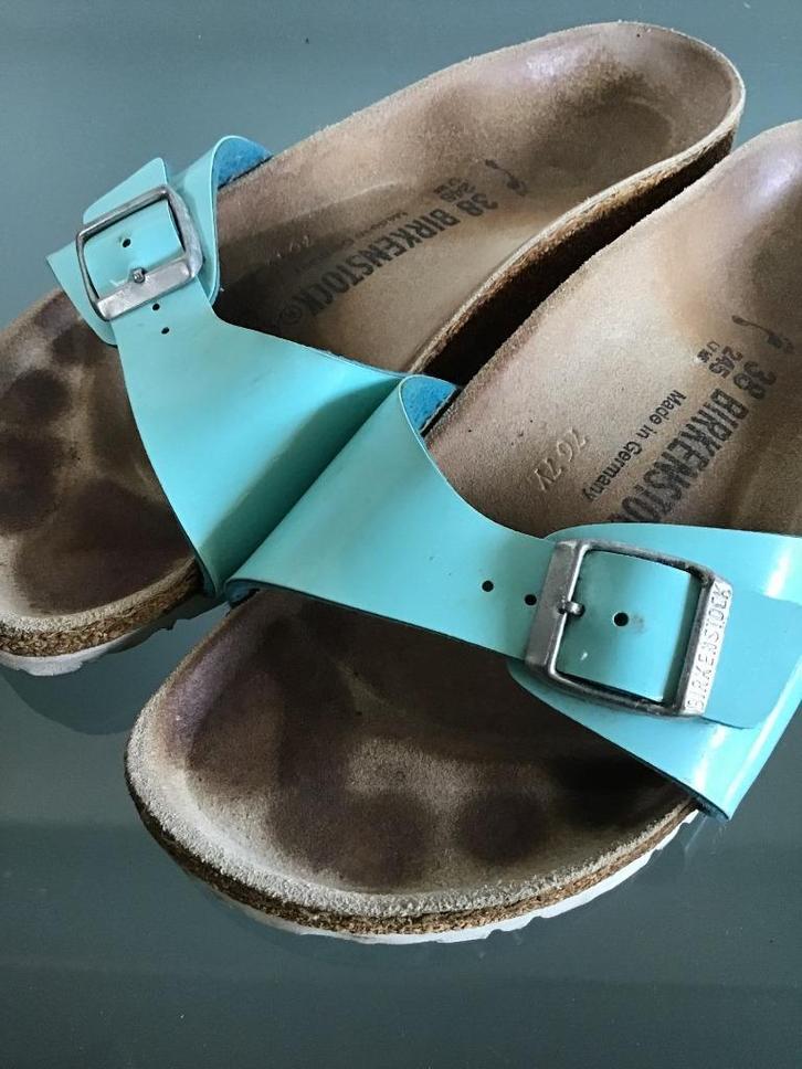 Gratis Verzenden | Birkenstock turkooizen slippers 38, Kleding | Dames, Schoenen, Zo goed als nieuw, Slippers, Blauw, Verzenden