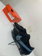 Voetbalschoenen, Ophalen, Zo goed als nieuw