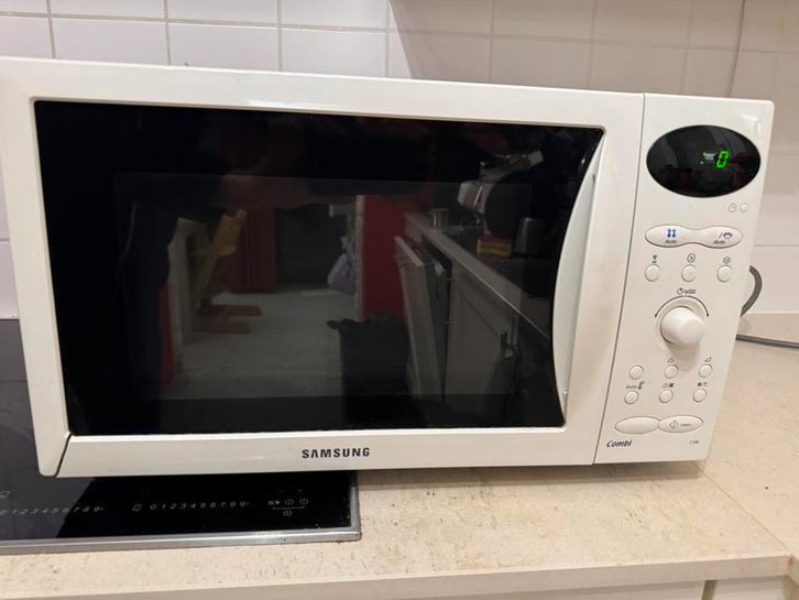 Four Micro-ondes combi samsung, Electroménager, Micro-ondes, Four, Enlèvement