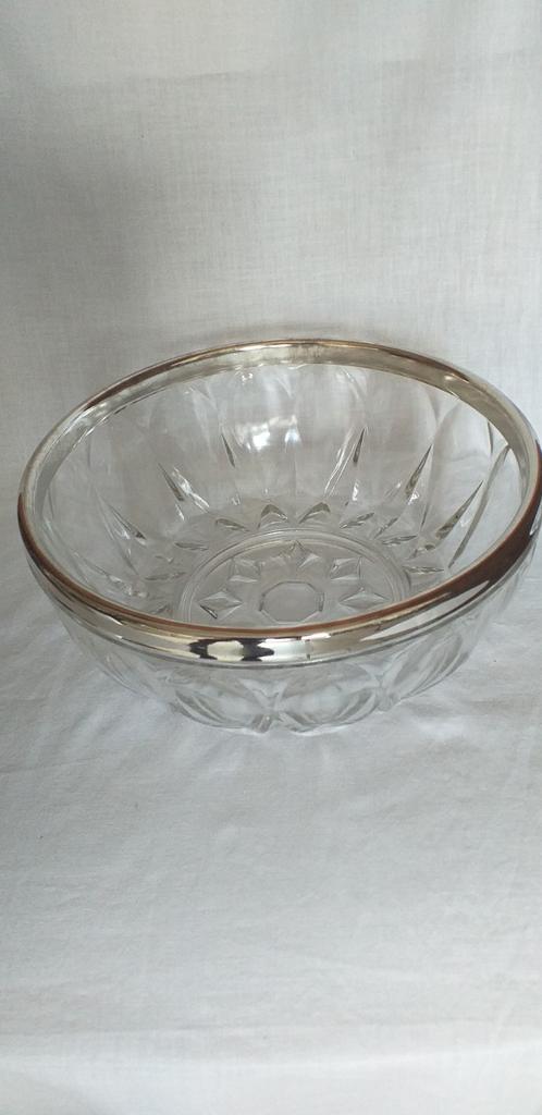 ronde kristallen schaal 23,5 cm, Antiek en Kunst, Antiek | Glaswerk en Kristal, Ophalen of Verzenden