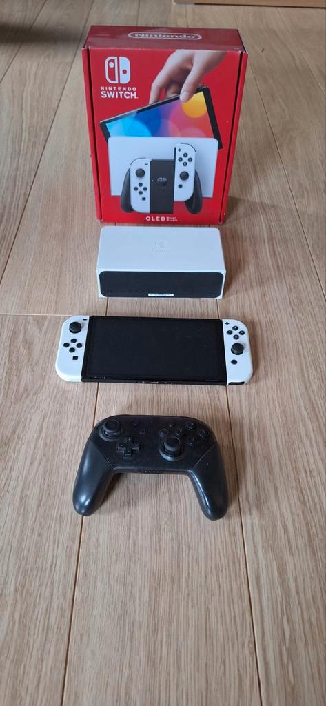 Volledig Nintendo Switch-pakket + games + Pro-controller, Games en Spelcomputers, Spelcomputers | Nintendo Switch, Zo goed als nieuw