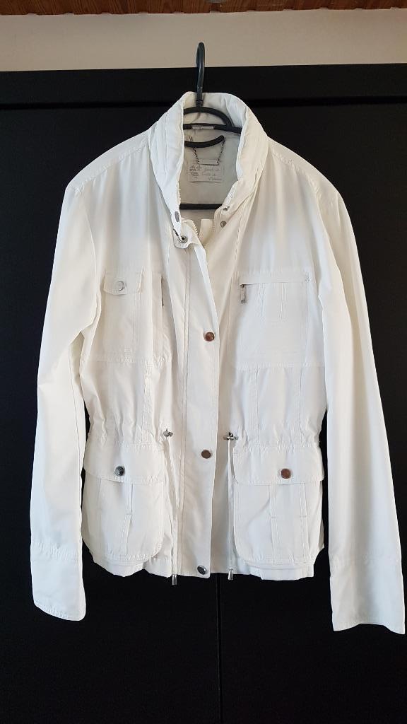 Wit licht zomer/regenjasje dames maat 38-40, Kleding | Dames, Jassen | Zomer, Gedragen, Maat 38/40 (M), Wit, Ophalen of Verzenden