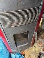 Poêle à pellet LUCA rouge à réviser, Enlèvement, Utilisé, Autoportant, Poêle à granulés