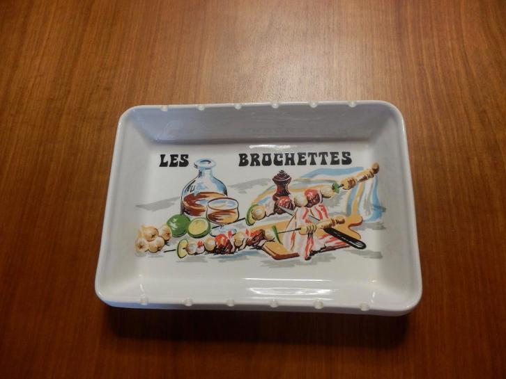 (24) -plat pour brochettes, Maison & Meubles, Cuisine | Vaisselle, Comme neuf, Récipient(s), Céramique, Enlèvement ou Envoi