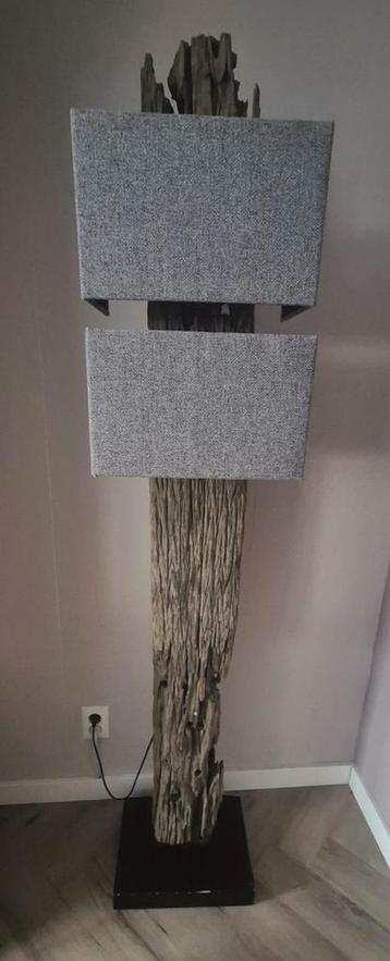 Unieke set: Spoorbiels lamp & Wijnrek  beschikbaar voor biedingen