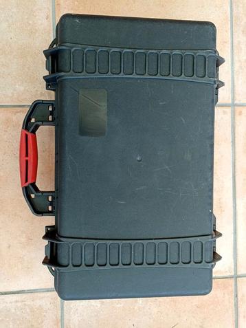 Boîtier de transport pelicase pour outillage beschikbaar voor biedingen