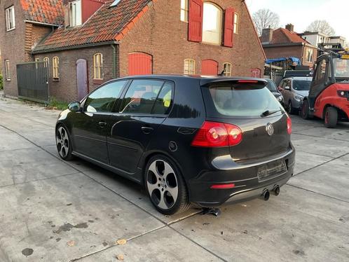 BUMPER ACHTER Volkswagen Golf V (1K1) (02-2001/12-2010), Auto-onderdelen, Carrosserie, Bumper, Volkswagen, Achter, Gebruikt