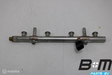 Brandstofrail Audi A1 8X 1.8 TSI DAJ 06K133317G beschikbaar voor biedingen