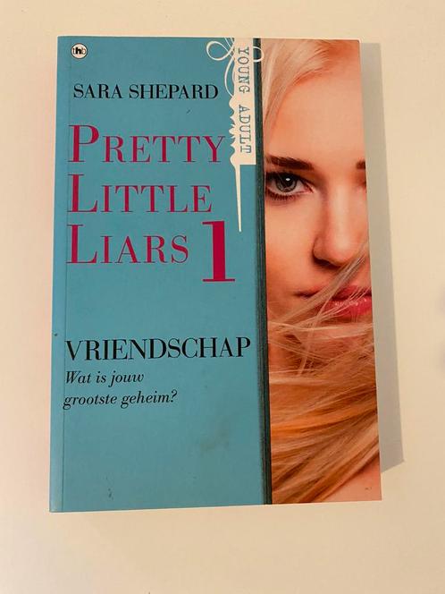 Sara Shepard - Vriendschap, Boeken, Kinderboeken | Jeugd | 13 jaar en ouder, Zo goed als nieuw, Ophalen of Verzenden