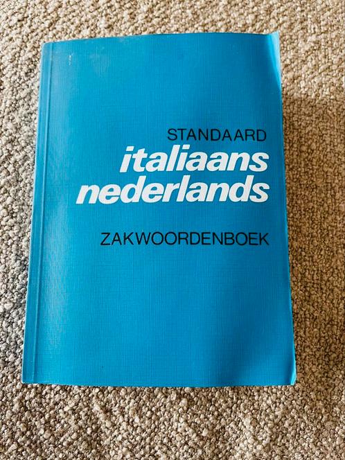 Italiaans-Nederlands Standaard Zakwoordenboek, Boeken, Woordenboeken, Gelezen, Nederlands, Overige uitgevers, Ophalen of Verzenden