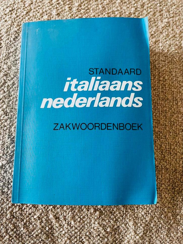 Italiaans-Nederlands Standaard Zakwoordenboek, Boeken, Woordenboeken, Gelezen, Nederlands, Overige uitgevers, Ophalen of Verzenden