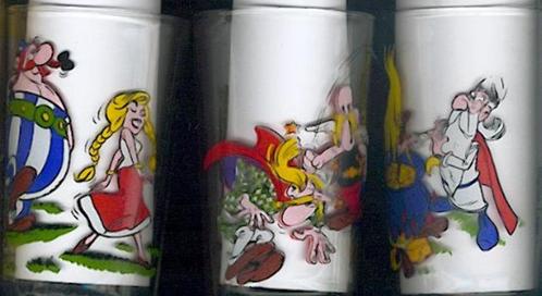 Asterix-figuren op vintage Amora glaasjes x 4 van 1968, Collections, Verres & Petits Verres, Neuf, Verre à soda, Enlèvement