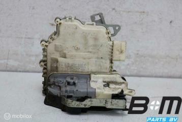 Portierslot rechtsvoor Audi A5 8J1837016C beschikbaar voor biedingen