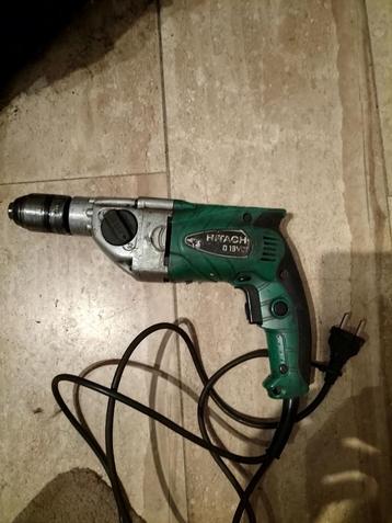 HITACHI BOORMACHINE D13VB3 800 Watt, HEEL Sterk beschikbaar voor biedingen