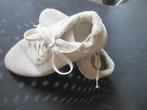 Beige sneakers maat 38, Sneakers, Gedragen, Beige, Ophalen of Verzenden