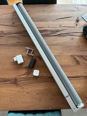 Store occultant connecté IKEA FYRTUR 100x195cm beschikbaar voor biedingen