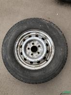 Toyota Hi-Ace Hi- Lux Band 195-14C en Velg 529104A000, Auto-onderdelen, Banden en Velgen, 14 inch, Gebruikt, Banden en Velgen