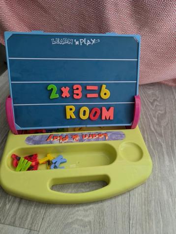 Magnetisch reken/schrijfbord beschikbaar voor biedingen
