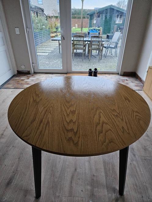 Ronde tafel JEGIND Ø105 eiken/zwart, Huis en Inrichting, Tafels | Eettafels, Zo goed als nieuw, Ophalen