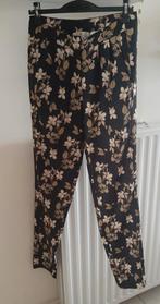 Zomerbroek,  Essentiel, maat 34, Ophalen, Zo goed als nieuw, Maat 34 (XS) of kleiner