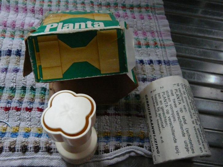 Vintage 2 zijdig uitsteekvormpje van Planta, Verzamelen, Merken en Reclamevoorwerpen, Zo goed als nieuw, Gebruiksvoorwerp, Ophalen