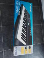 Casio Keyboard CTK - 1100, Muziek en Instrumenten, Keyboards, Ophalen, Zo goed als nieuw, Casio