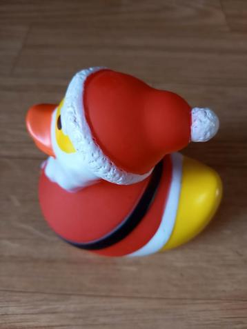 NIEUW KERSTBADEENDJE MET VERLICHTING beschikbaar voor biedingen