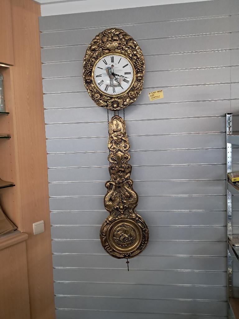 Franse comptoise klok, Ophalen