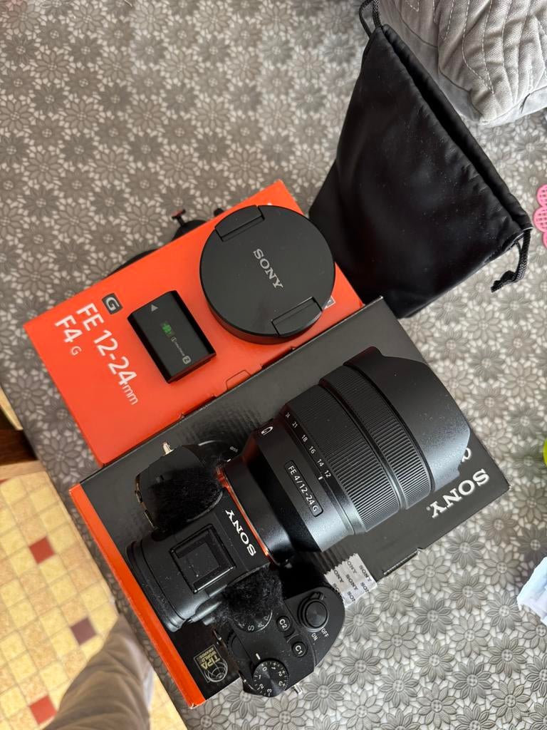 Sony a7III met breedhoeklens Sony SEL1224G, Ophalen, Zo goed als nieuw, Overige Merken