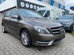 Mercedes-Benz B180 - BENZINE - 185.000km - 2012, Auto's, Mercedes-Benz, Leder, Handgeschakeld, 5 deurs, Zilver of Grijs