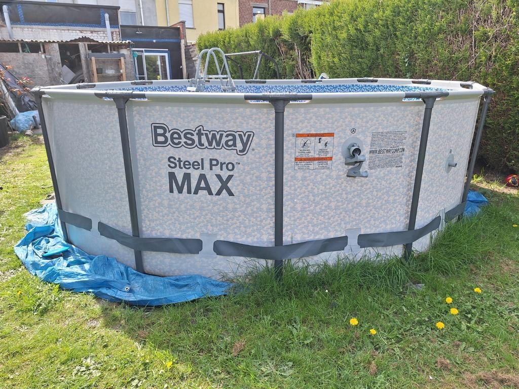 Piscine bestway steel pro max de 4.27m, hauteur 1.22m, Jardin & Terrasse, Piscines, Enlèvement