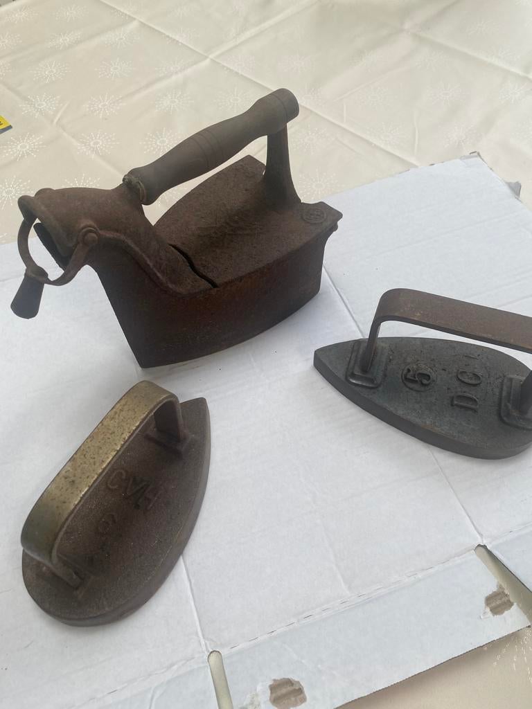 Fers anciens, Enlèvement ou Envoi, Utilisé