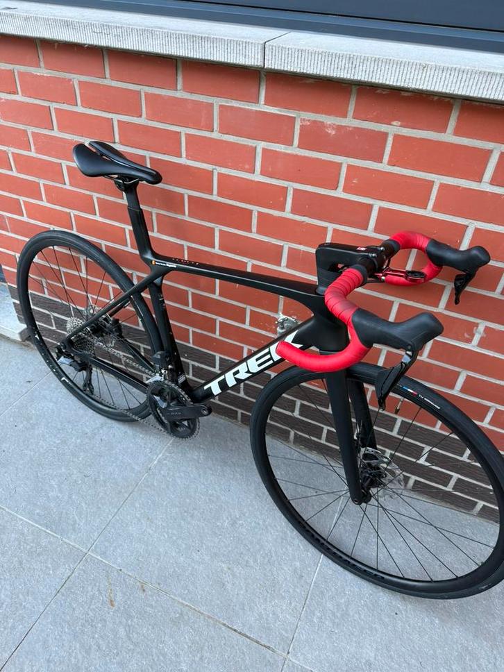 Trek madone sl5 gen 8 met DI2 maat M, Vélos & Vélomoteurs, Vélos | Vélos de course, Comme neuf, Enlèvement