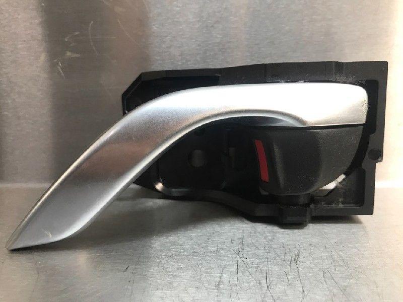 PORTIERGREEP BUITEN LINKS VOOR Mazda 3 (BM / BN), Auto-onderdelen, Carrosserie, Mazda, Voor, Links, Gebruikt