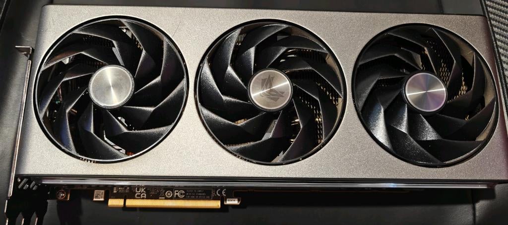 7900 XT Sapphire NITRO+ Vapor-X 20G, Computers en Software, Videokaarten, Ophalen, AMD, GDDR6, Zo goed als nieuw